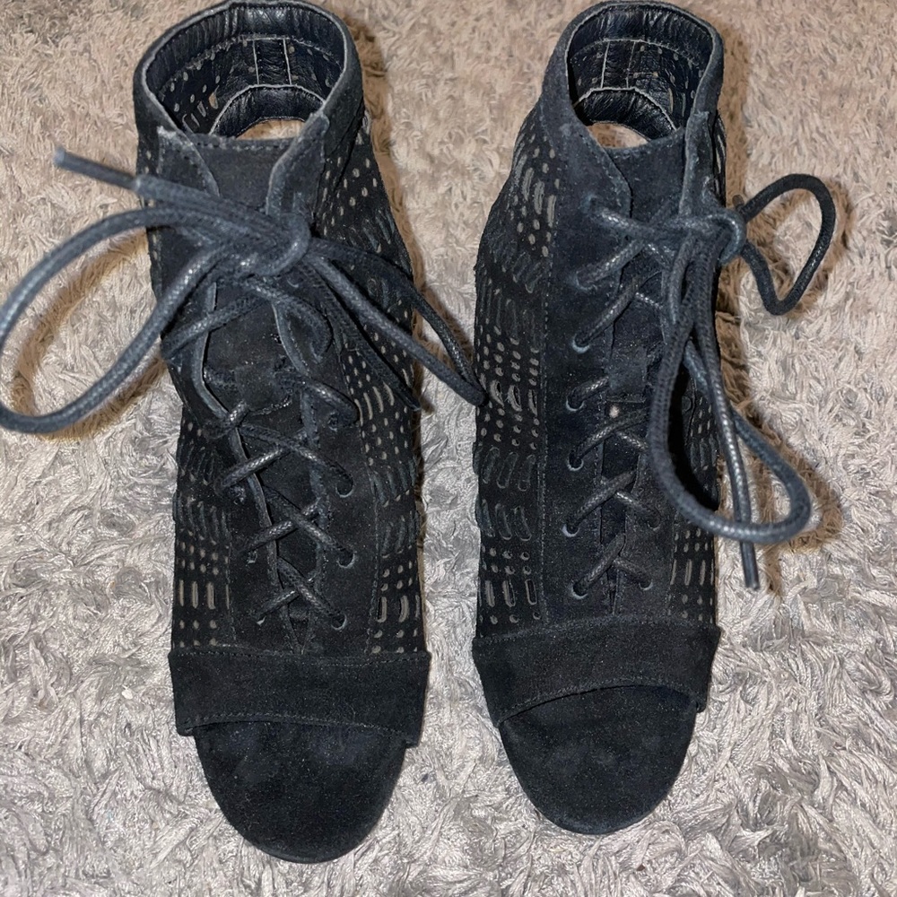 Steven Madden Heels